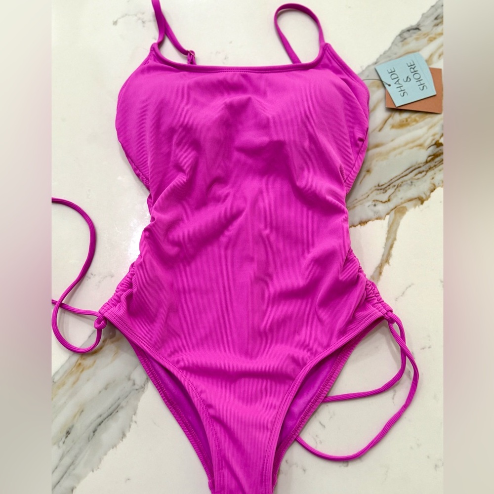 Shade & Shore One-Piece Swimsuit - Vibrant Pink